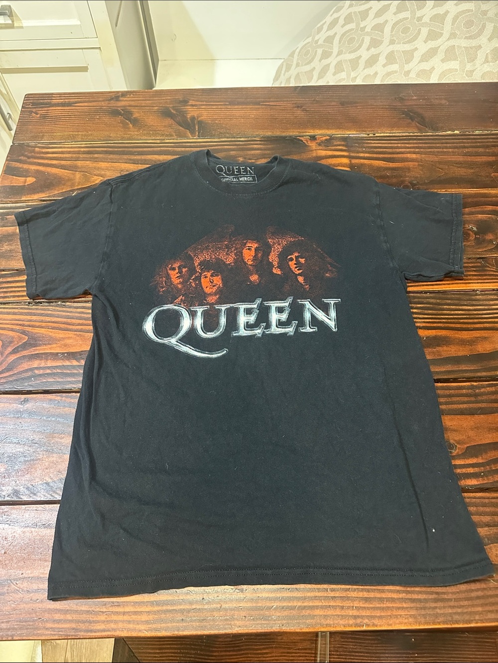 Queen Black Graphic Band Logo Tee